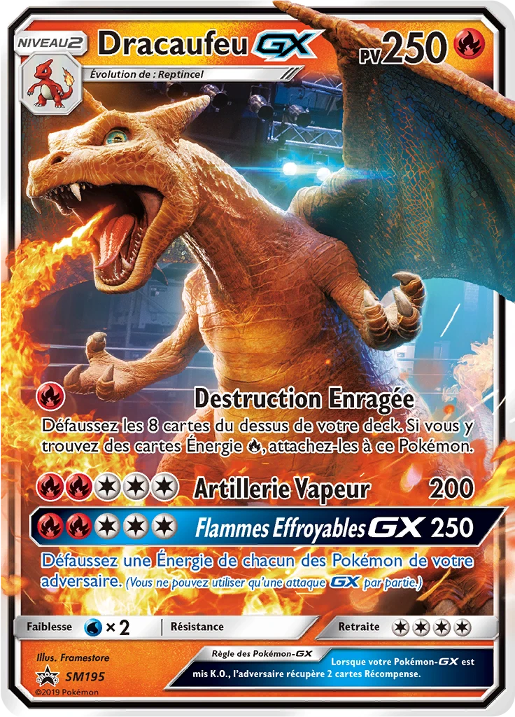 Carte Pokémon Dracaufeu GX de l'extension Promo SM